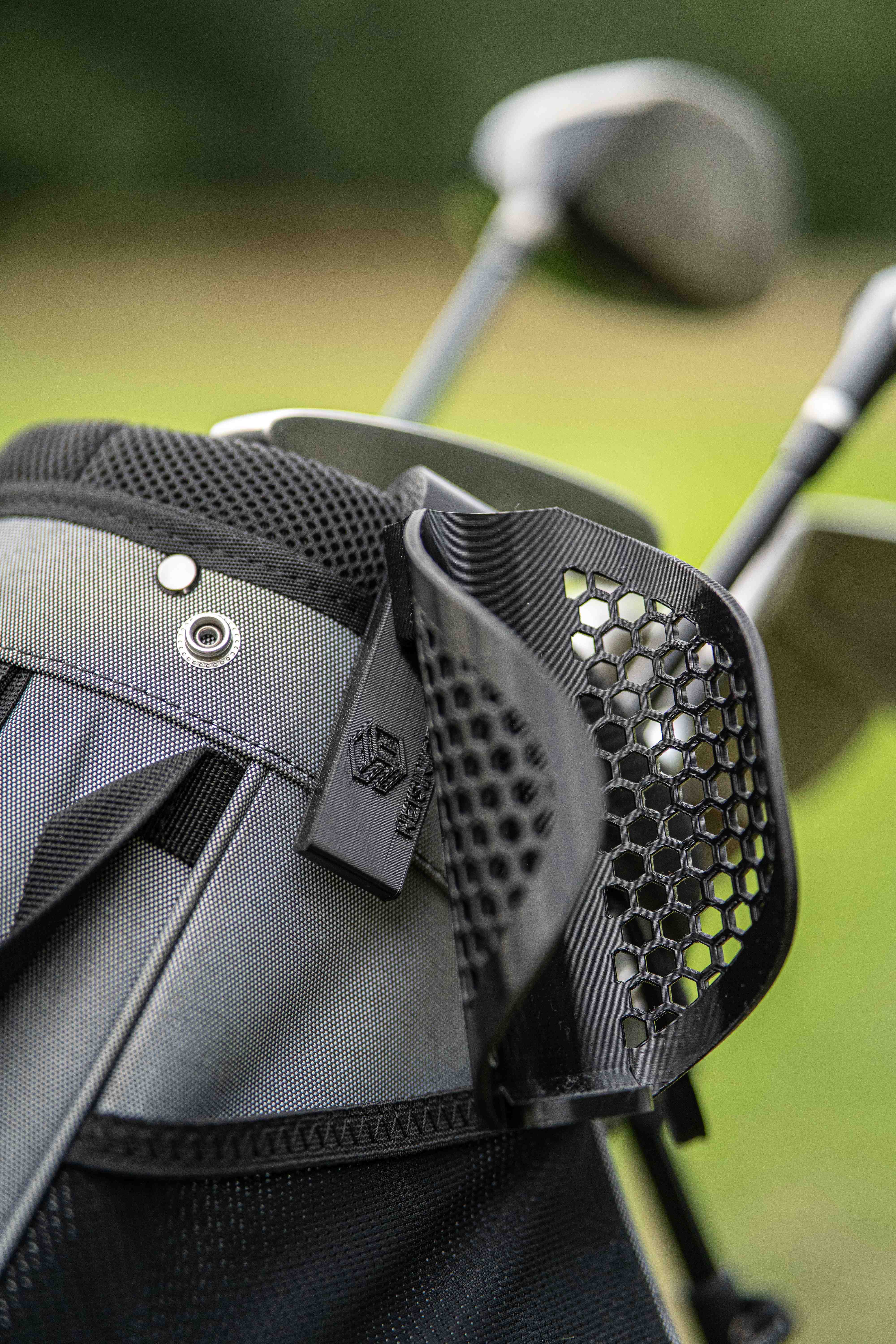 NiceCup – Getränkehalter fürs Golfbag